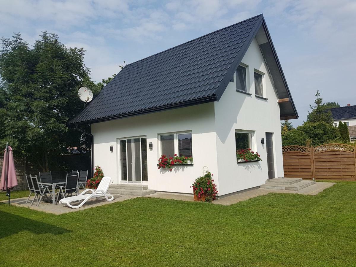 Villa Dom Pod Orzechem Świnoujście Exterior foto